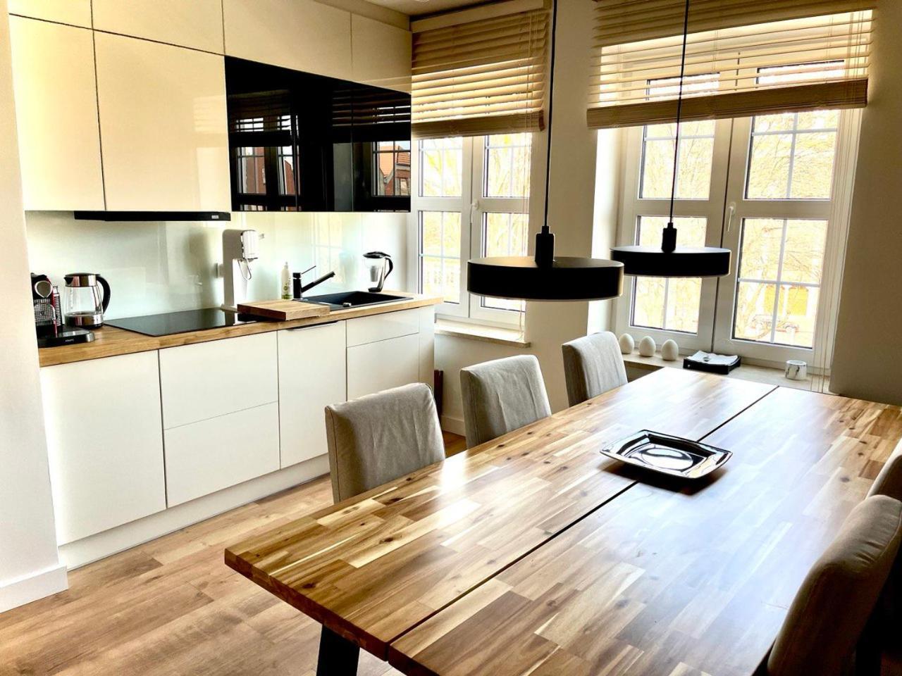 Grand Apartment - Old Town & City Center غدانسك المظهر الخارجي الصورة
